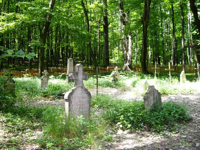 240 Körtvélyesi temető