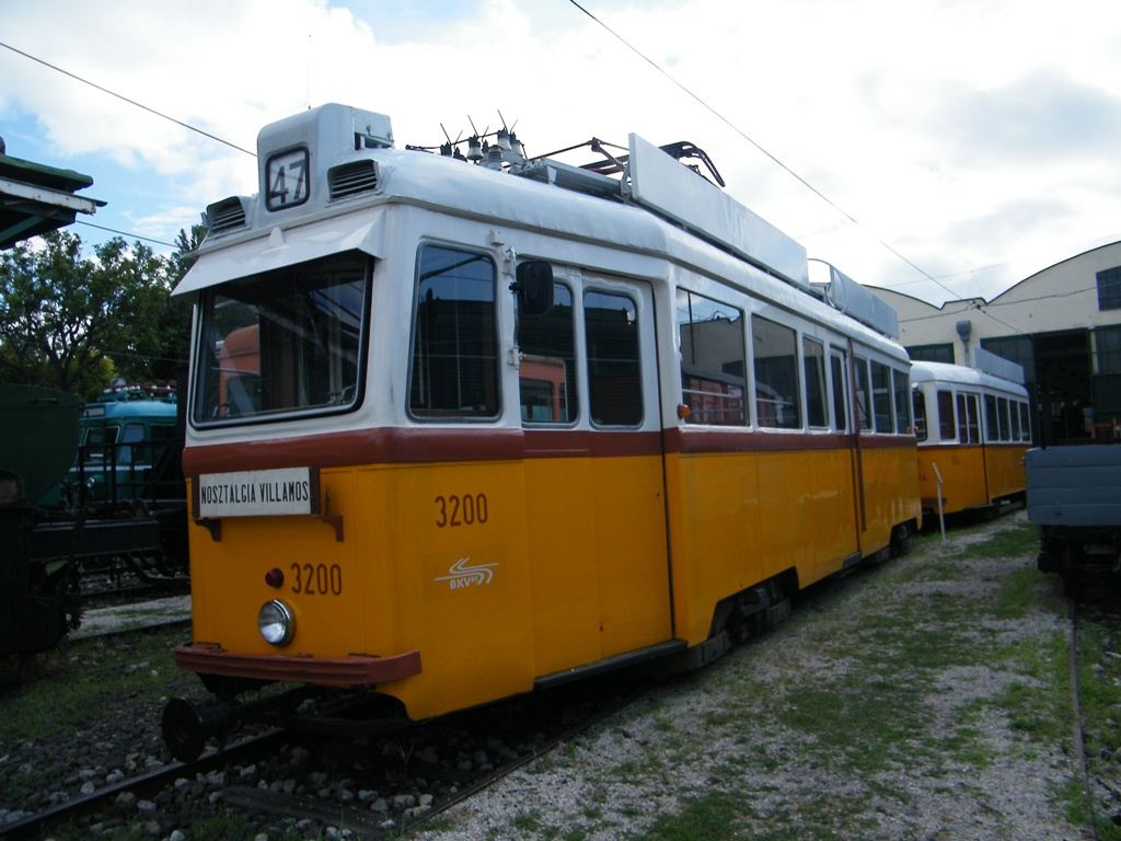 3200+5934 '47' Szentendre