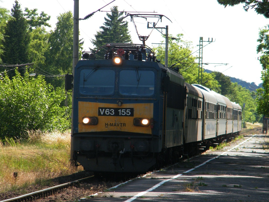 V63 155 - 2011 06 20 - Keszthely-Miskolc sebes - Fonyódliget