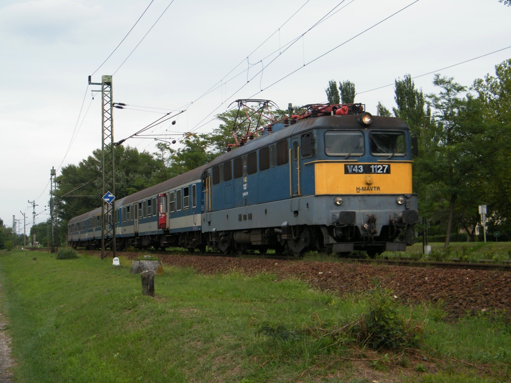 V43 1127 (1)