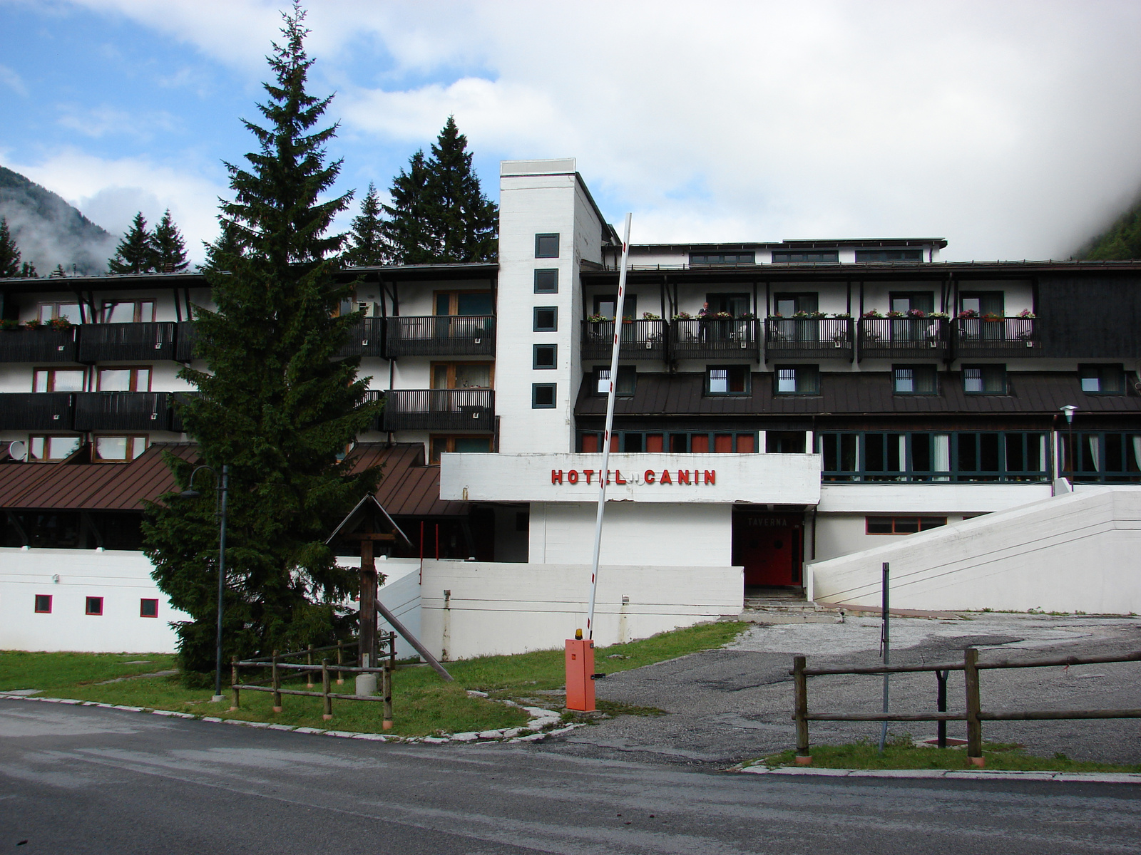 Sella Nevea -Hotel Kanin.