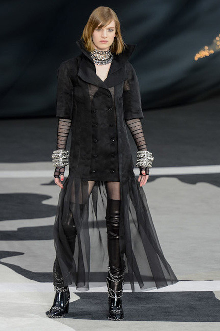 chanel16