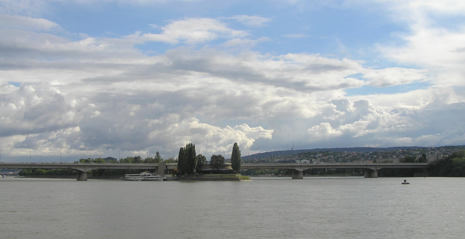 Árpád híd panoráma