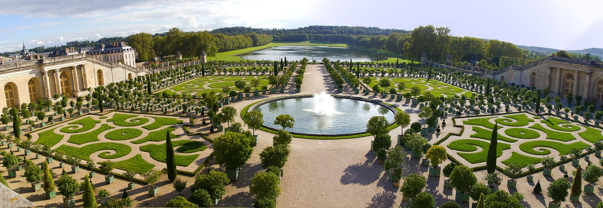 Narancsliget, Versailles