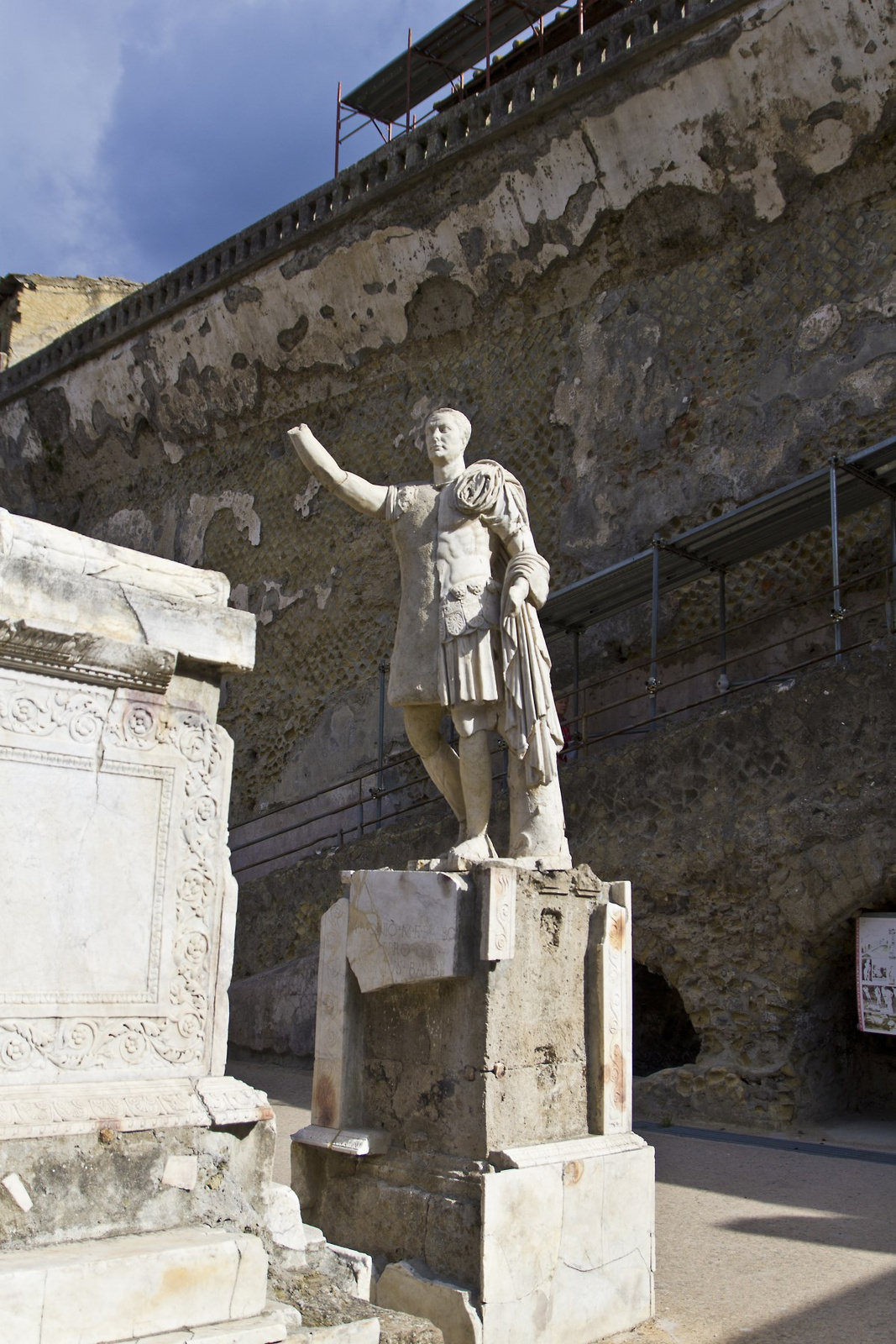 Herculaneum 11