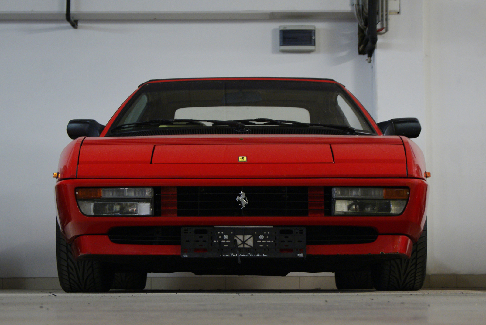 Ferrari Mondial T Cabriolet