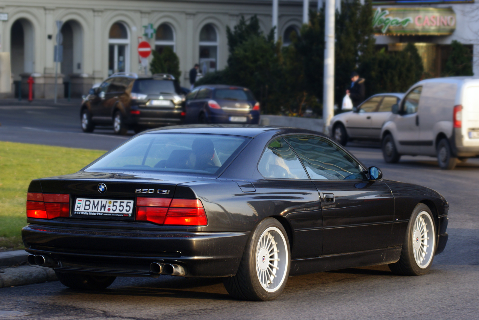 BMW 850CSI (E31)