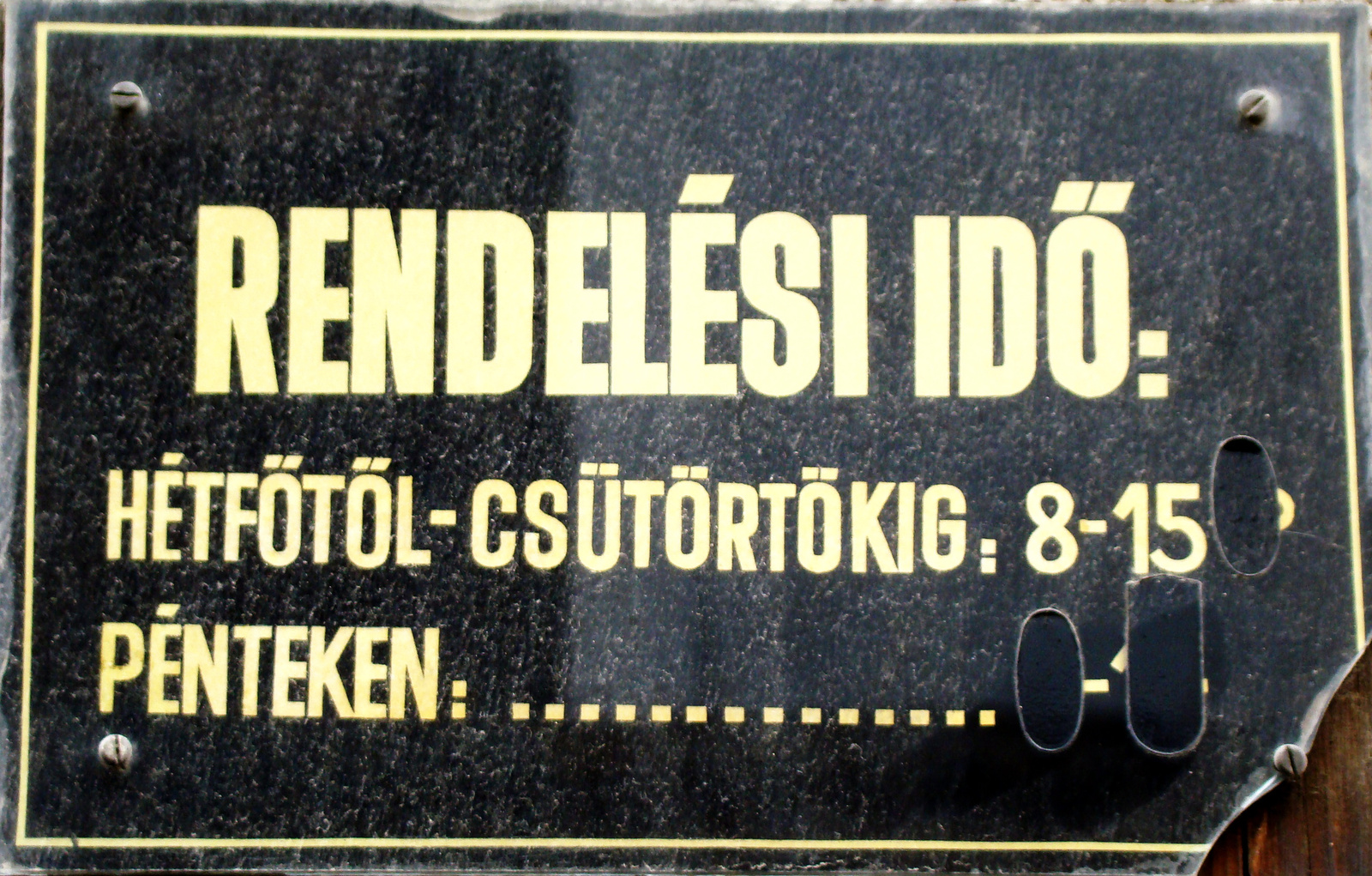 rendelési idő