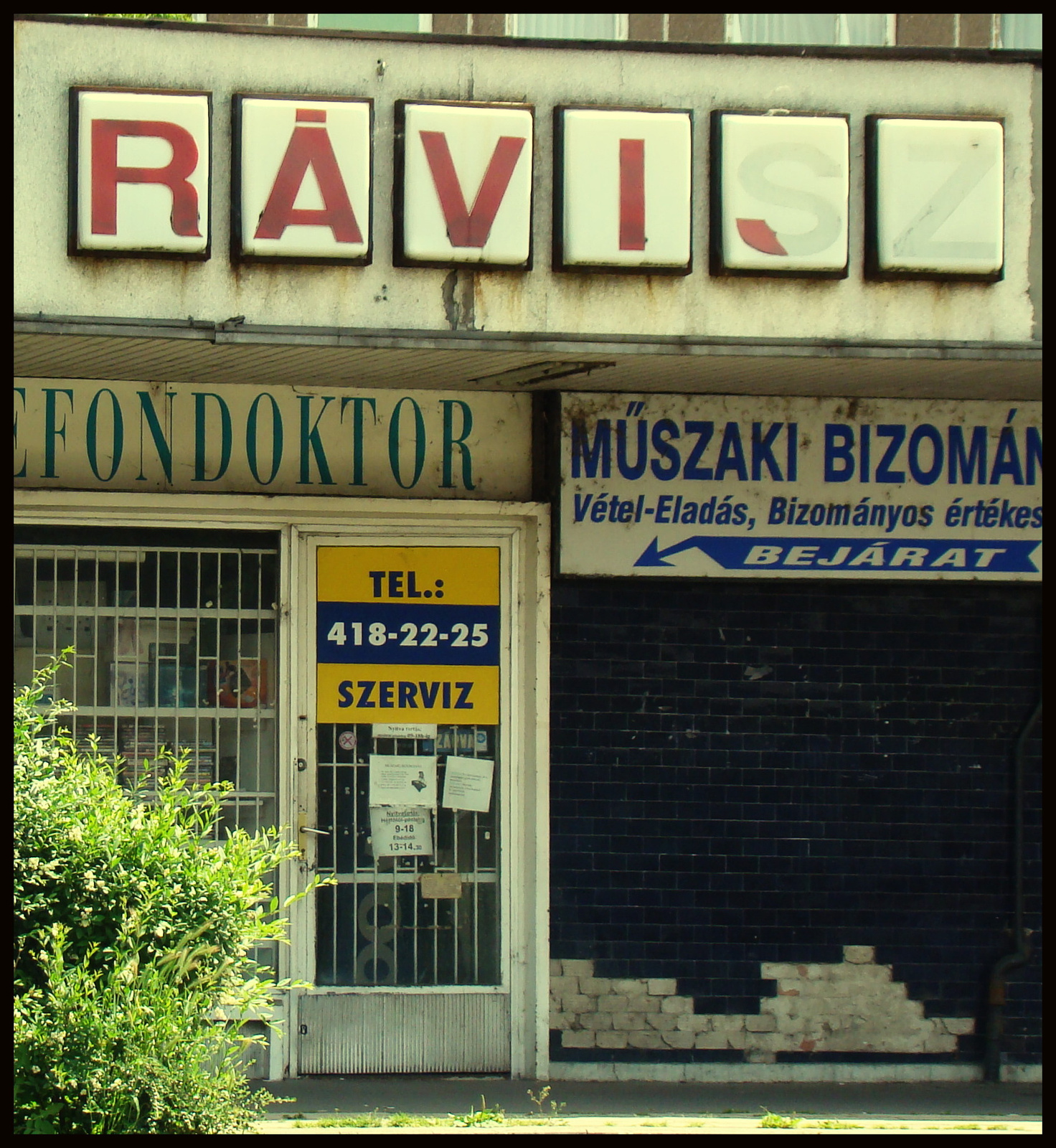 rávisz