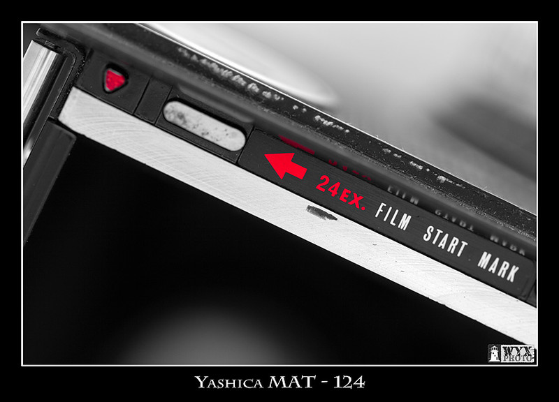 Yashica MAT-124 9.