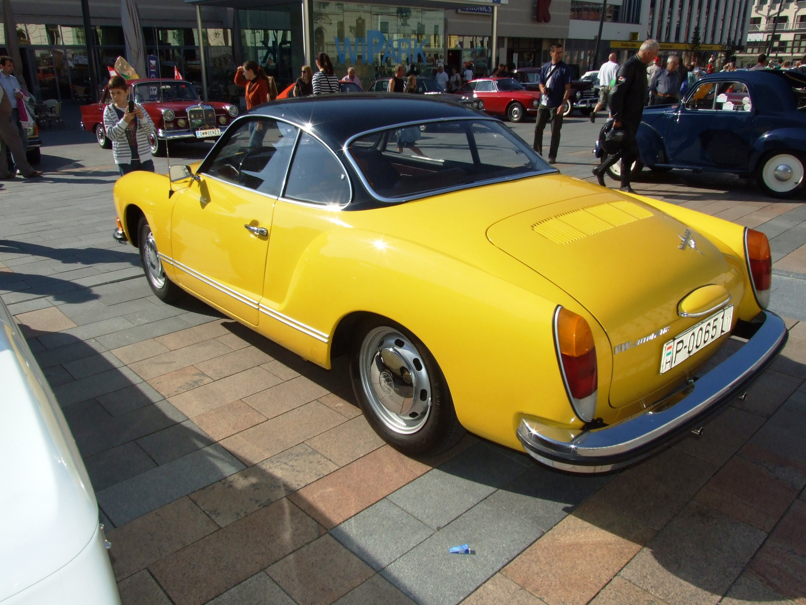 Karmann Ghia 2b