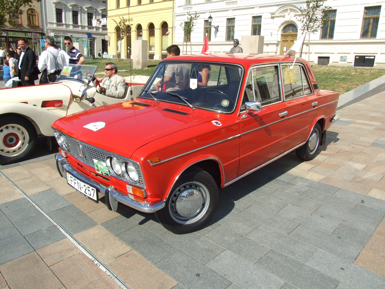 Lada 2103 a