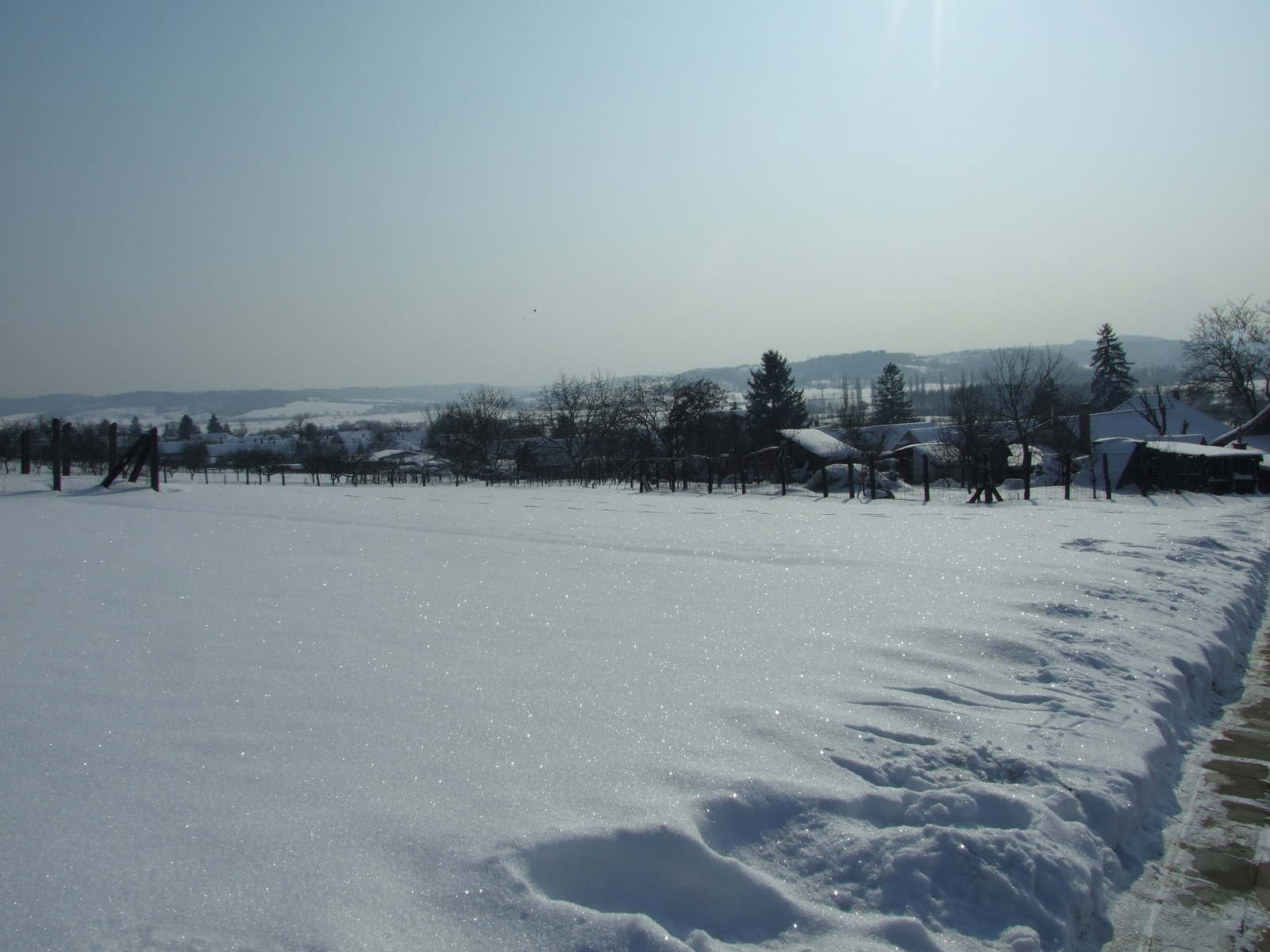 Baté, lejárat a Fő utca végéről a Petőfi utca felé - 2012.02.05.