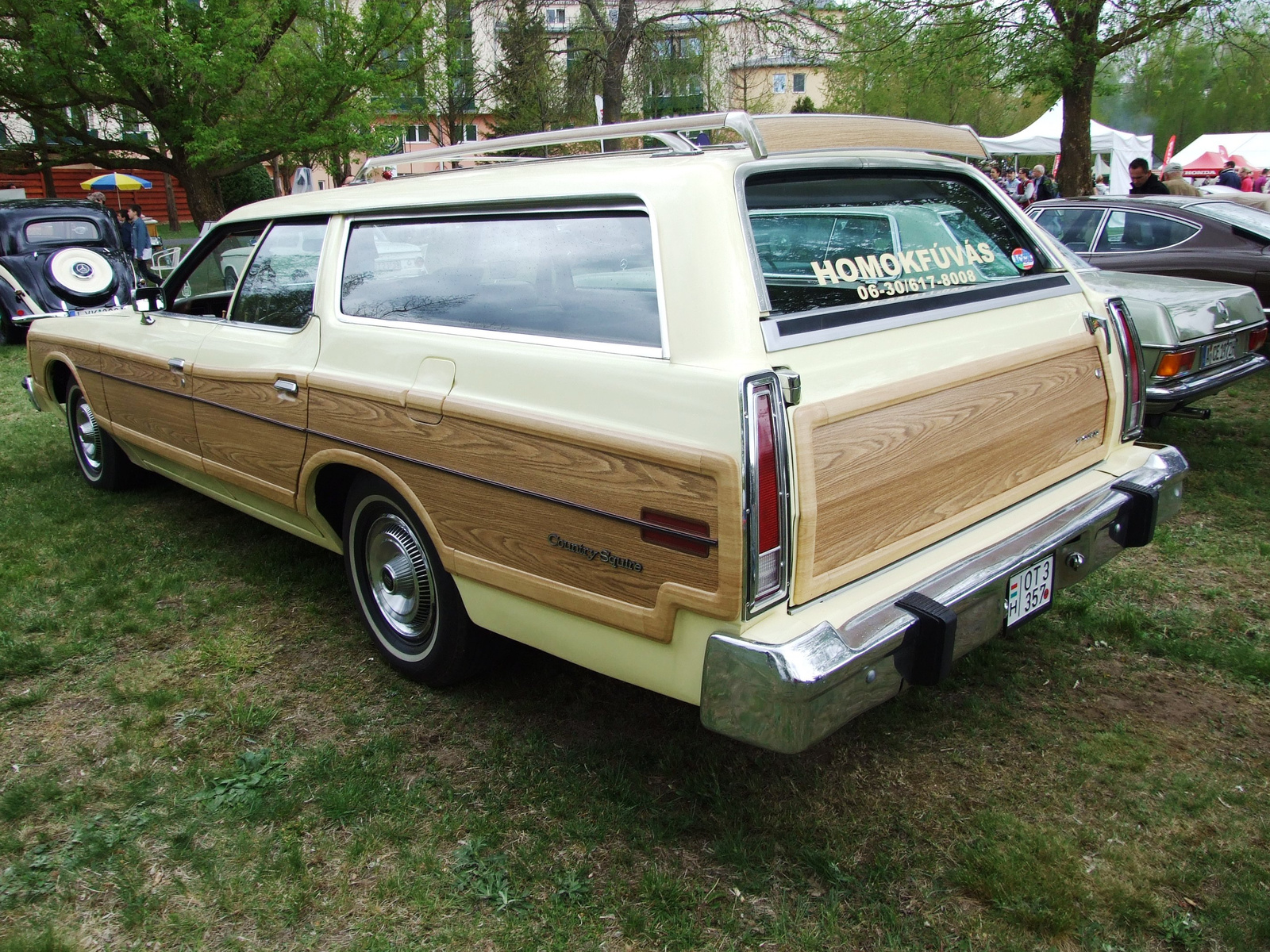 Ford Country Squire b