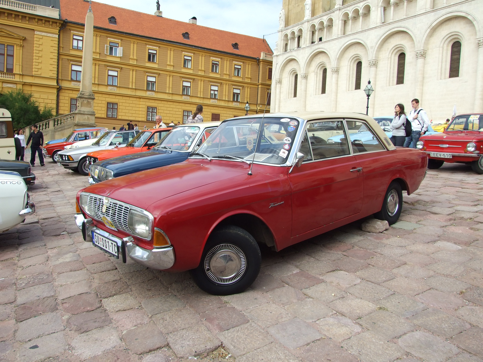 Ford Taunus 1966 b