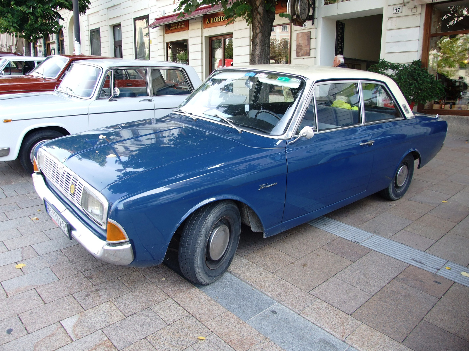 Ford Taunus a