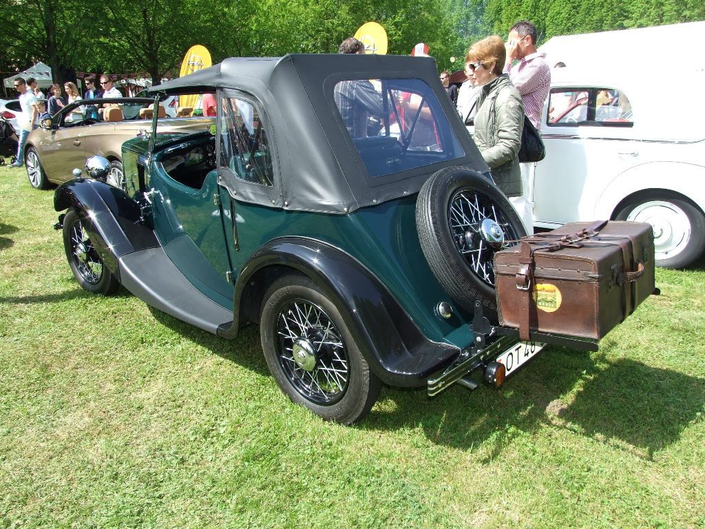 Morris Eight Tourer f