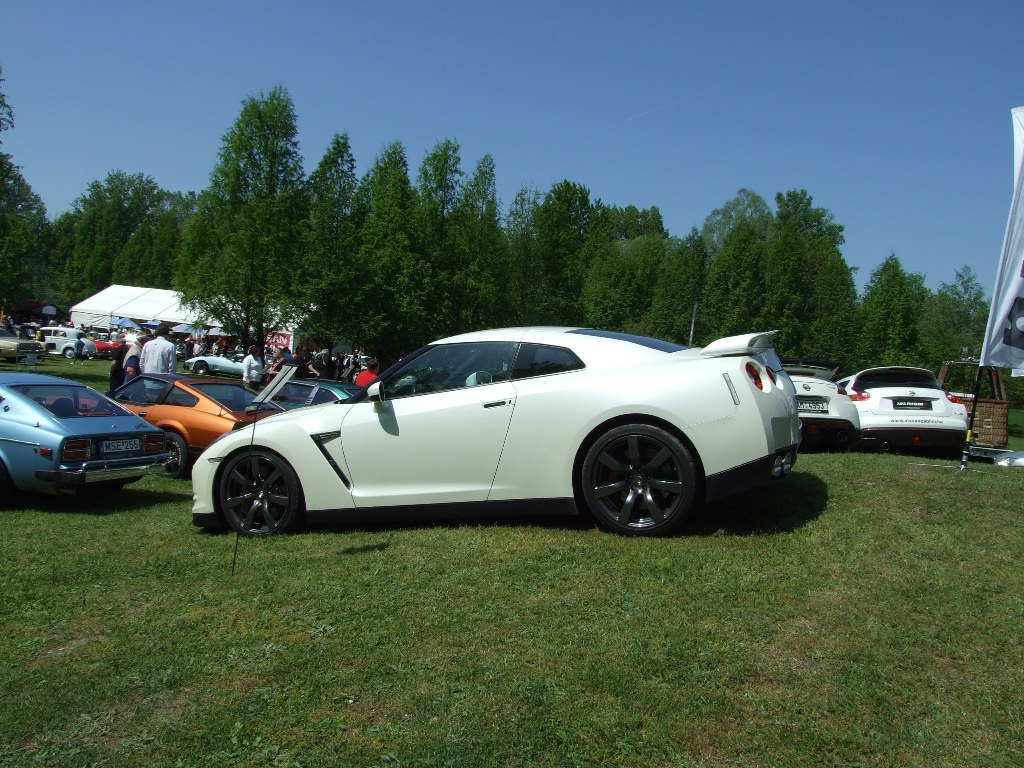 Nissan GT-R-a