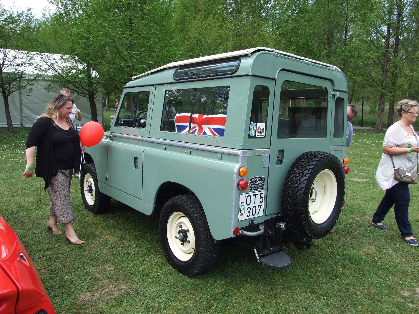 Land Rover 2h