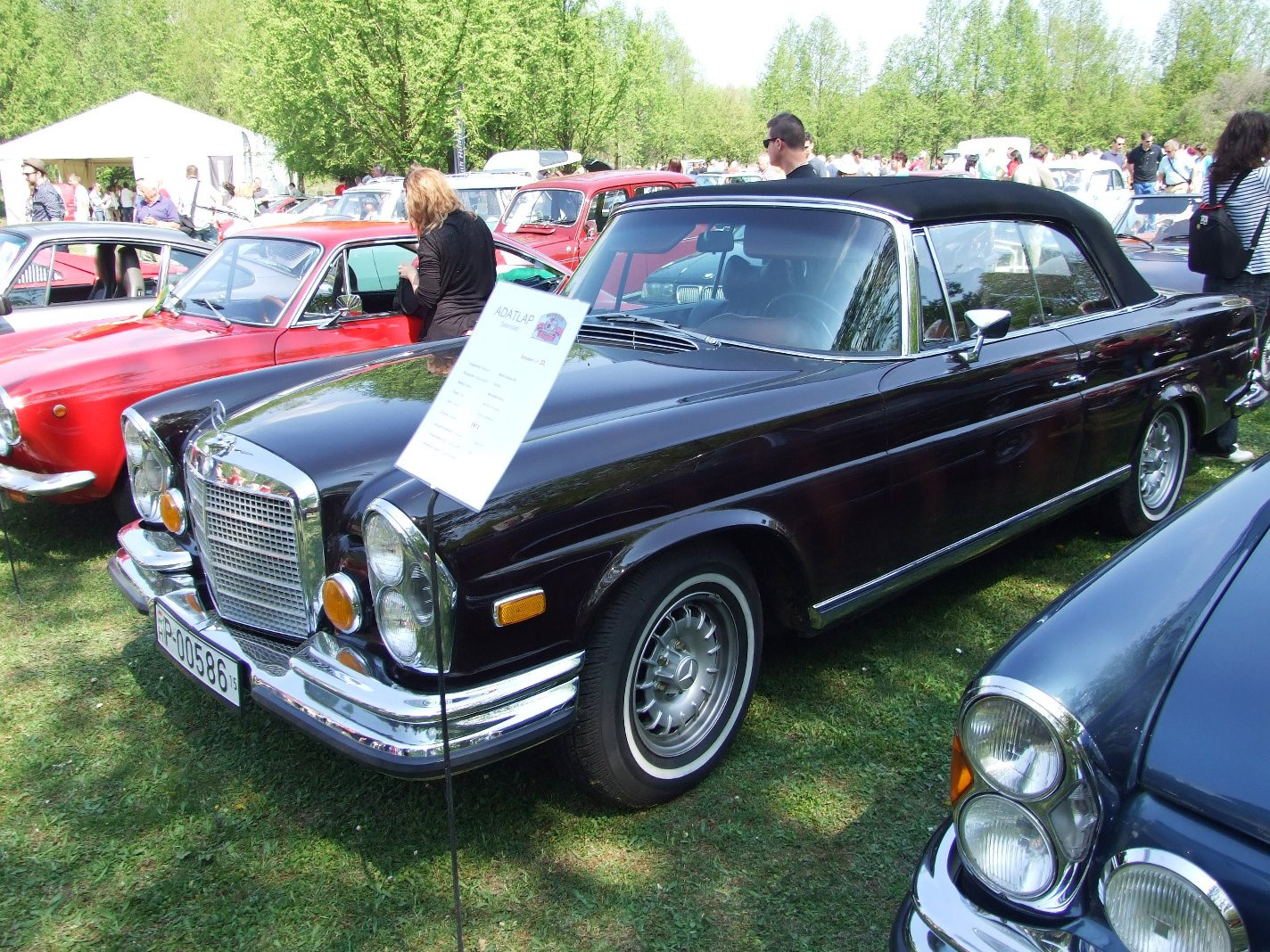 Mercedes 280SE 4a