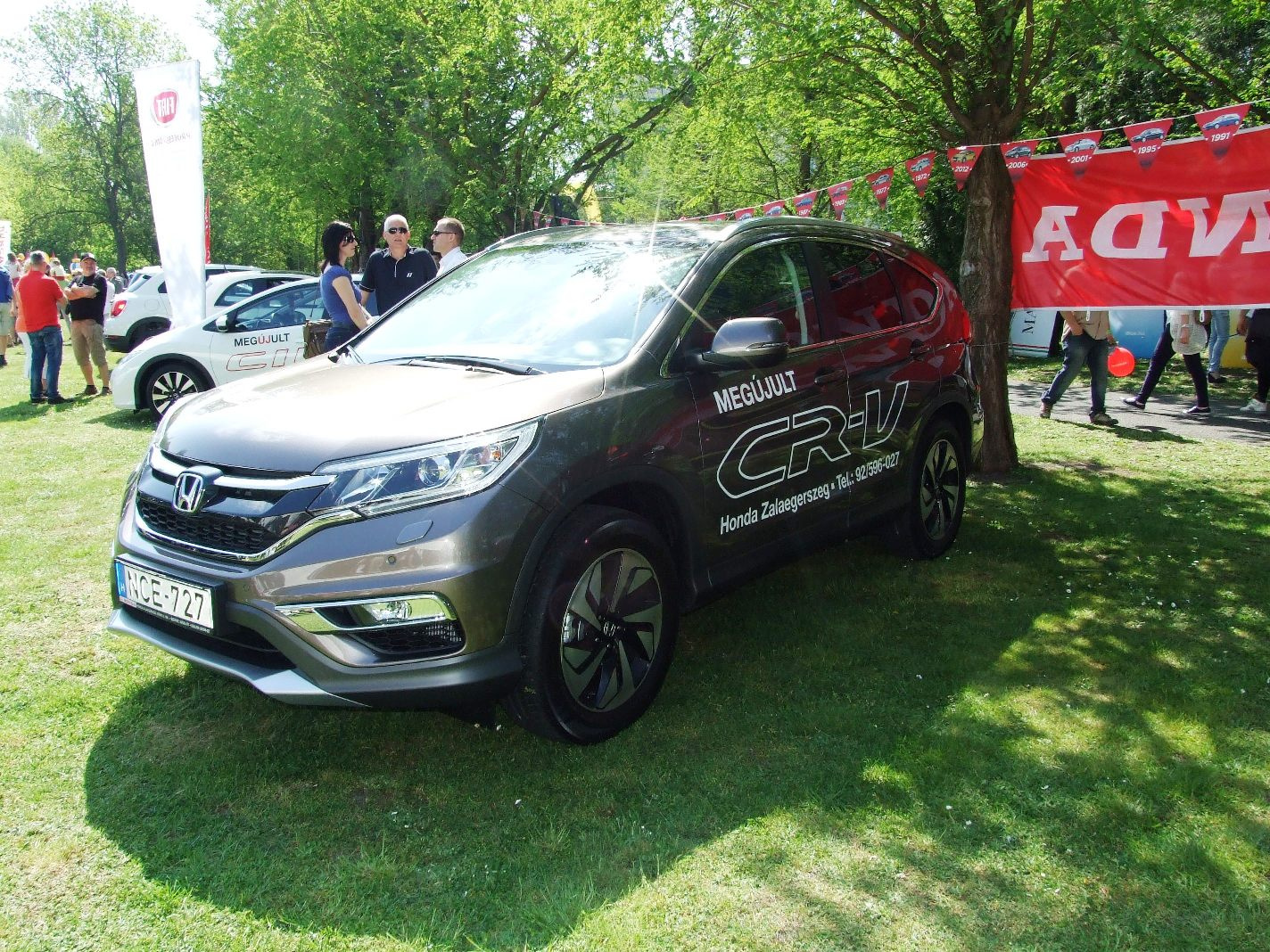 Honda CR-V b