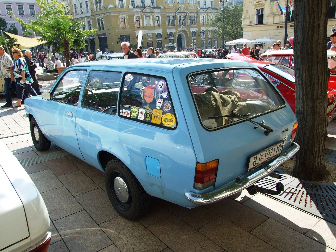 Opel Kadett C Caravan b