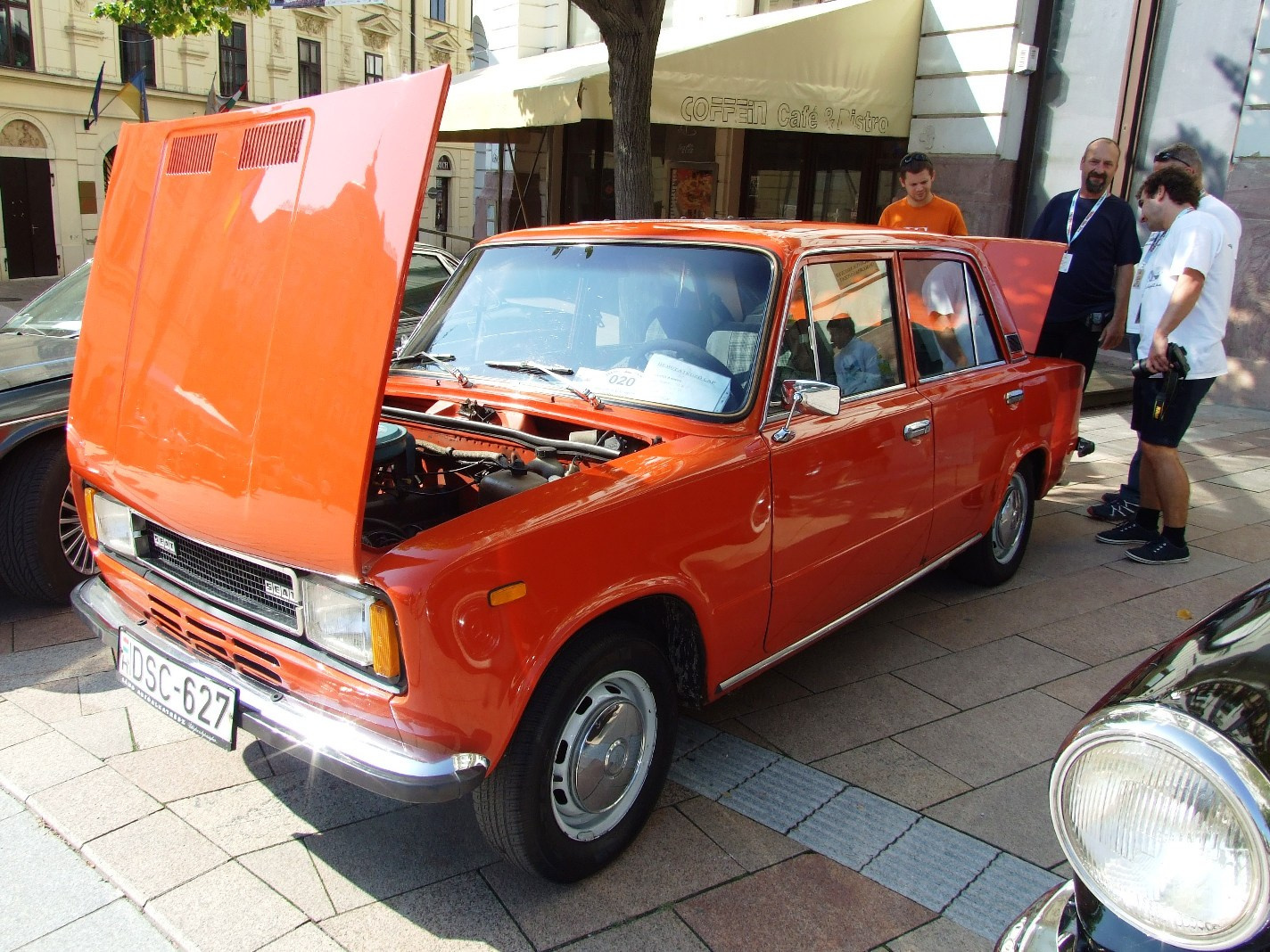 Seat 124 c