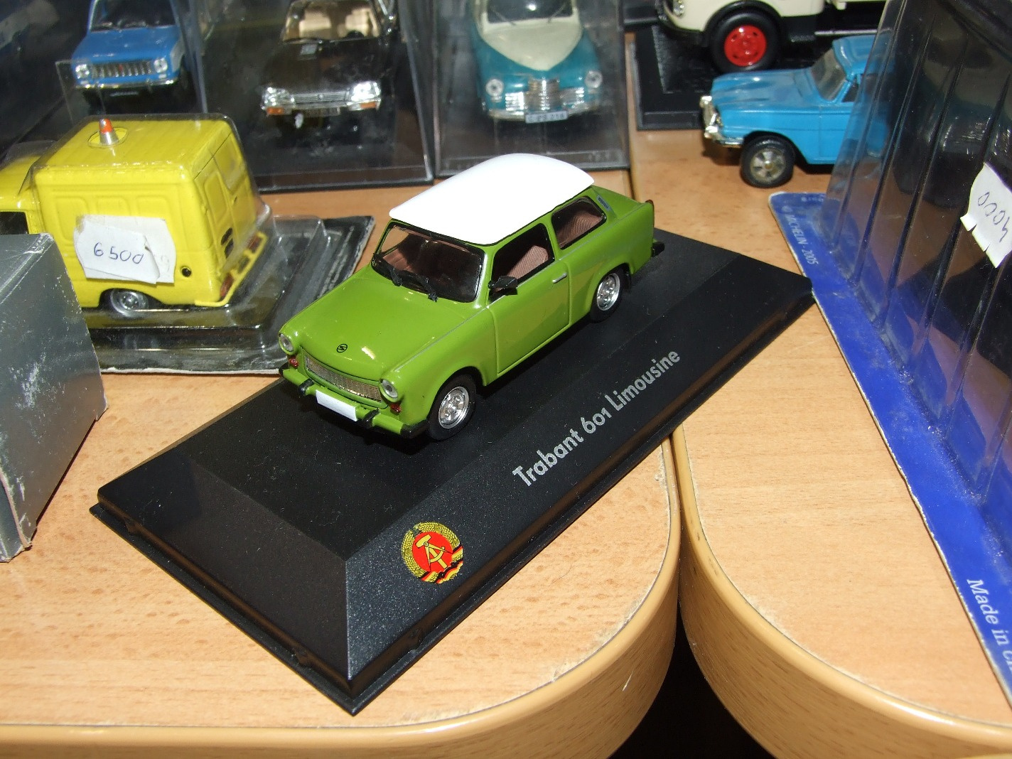 b j modellek Trabant 601