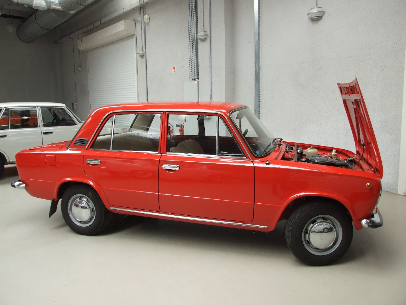 b Lada 21013 2b