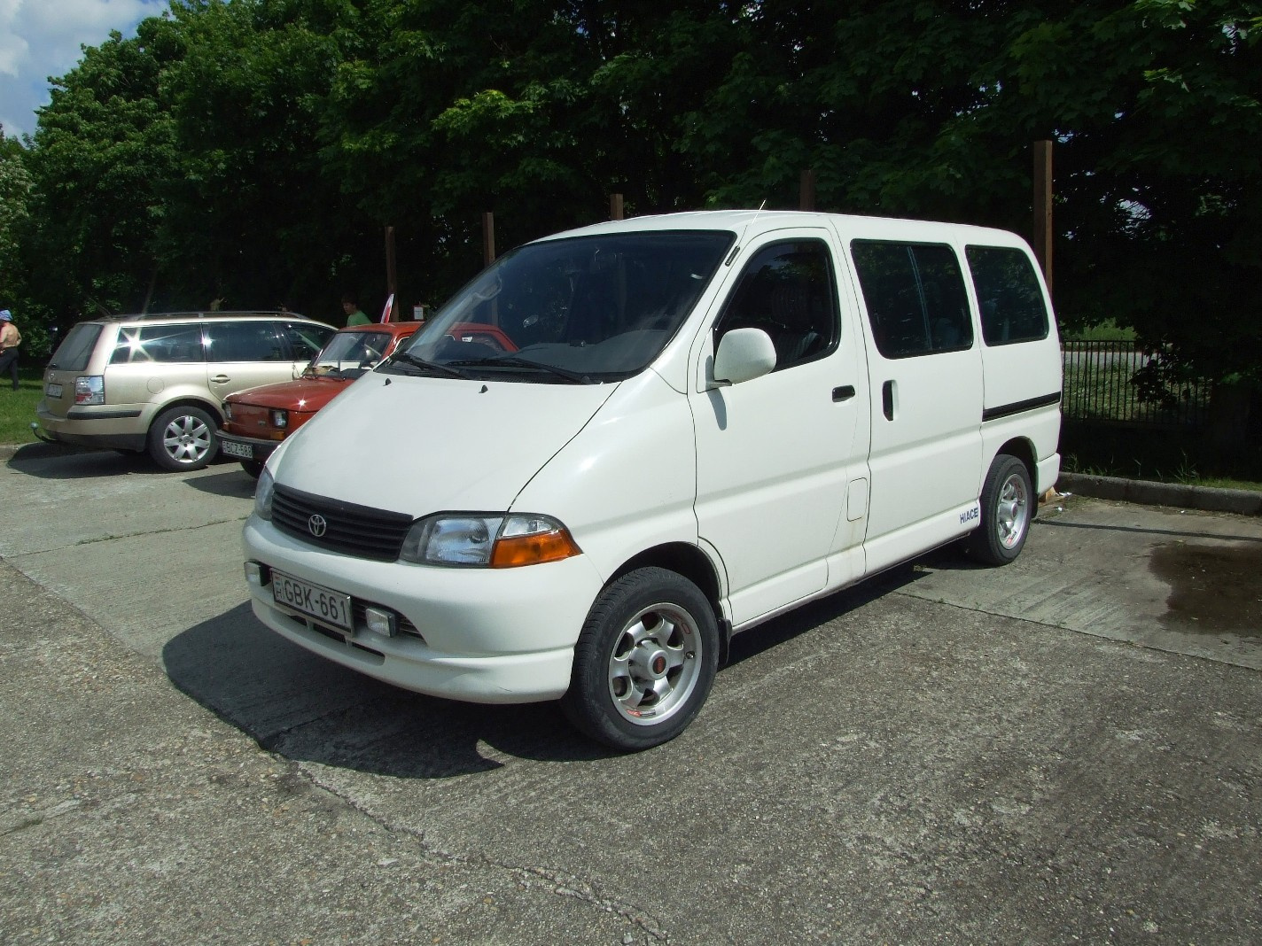 k Toyota Hiace