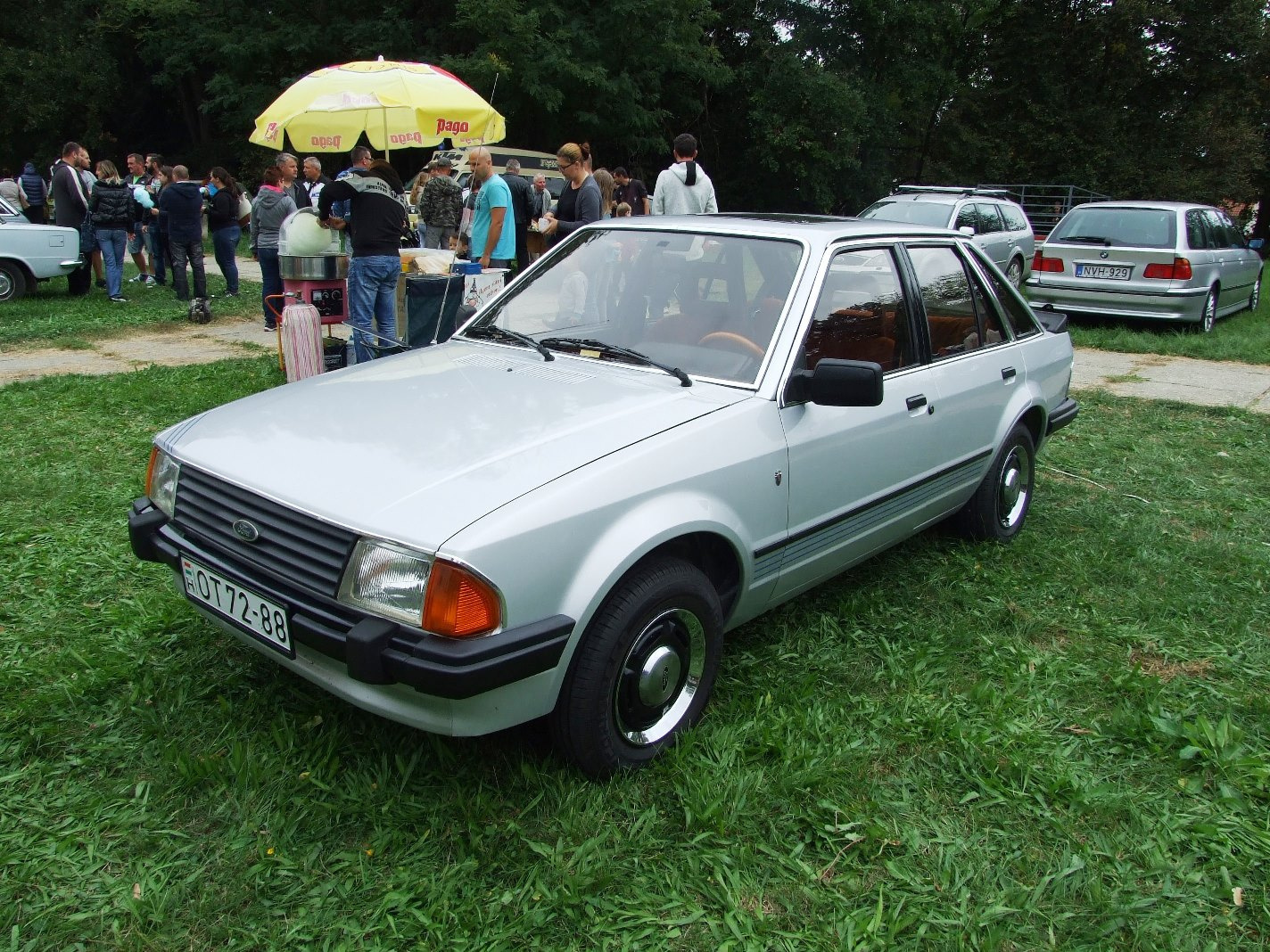 Ford Escort 1.6 Ghia a