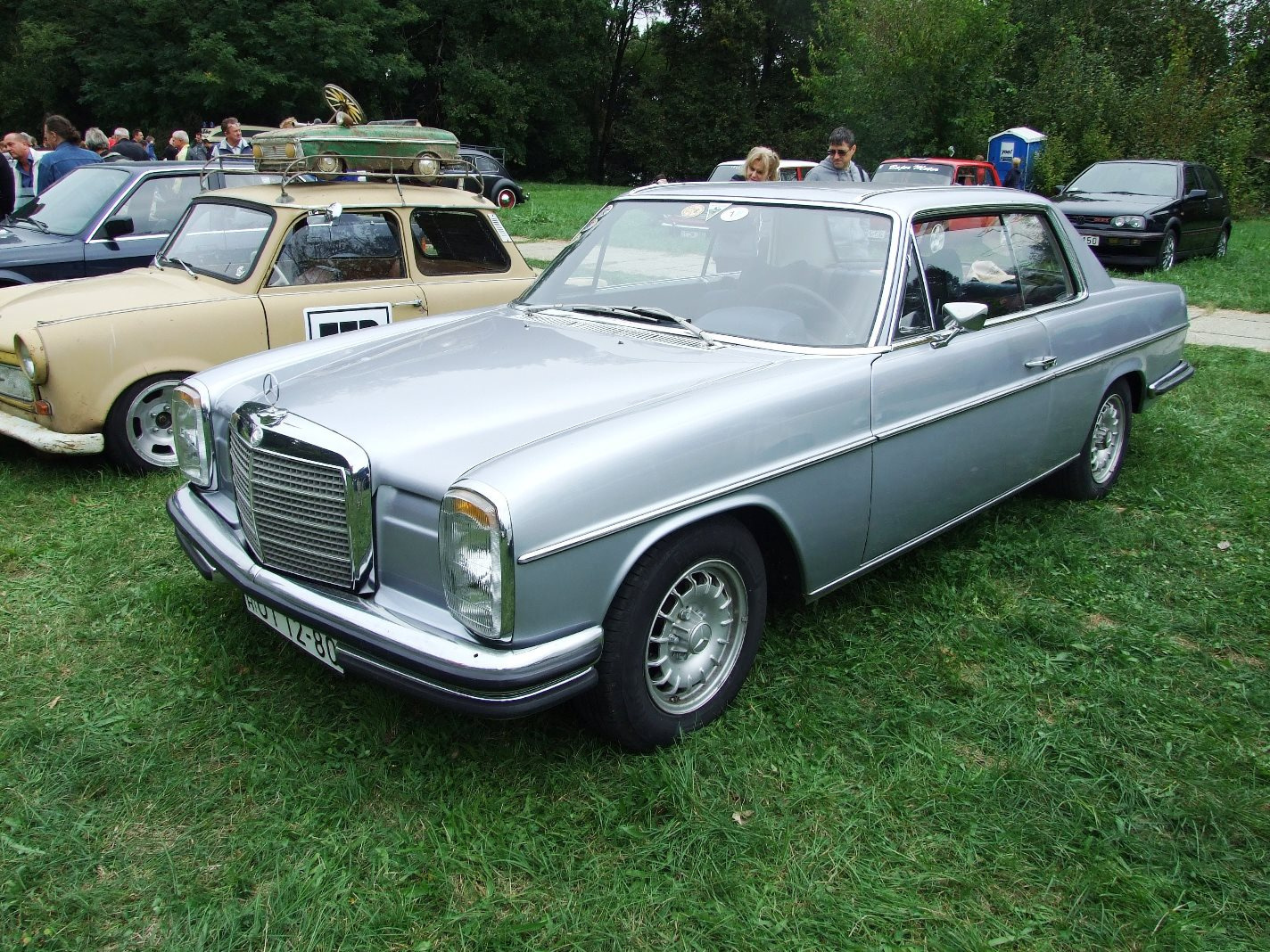 Mercedes 280 a