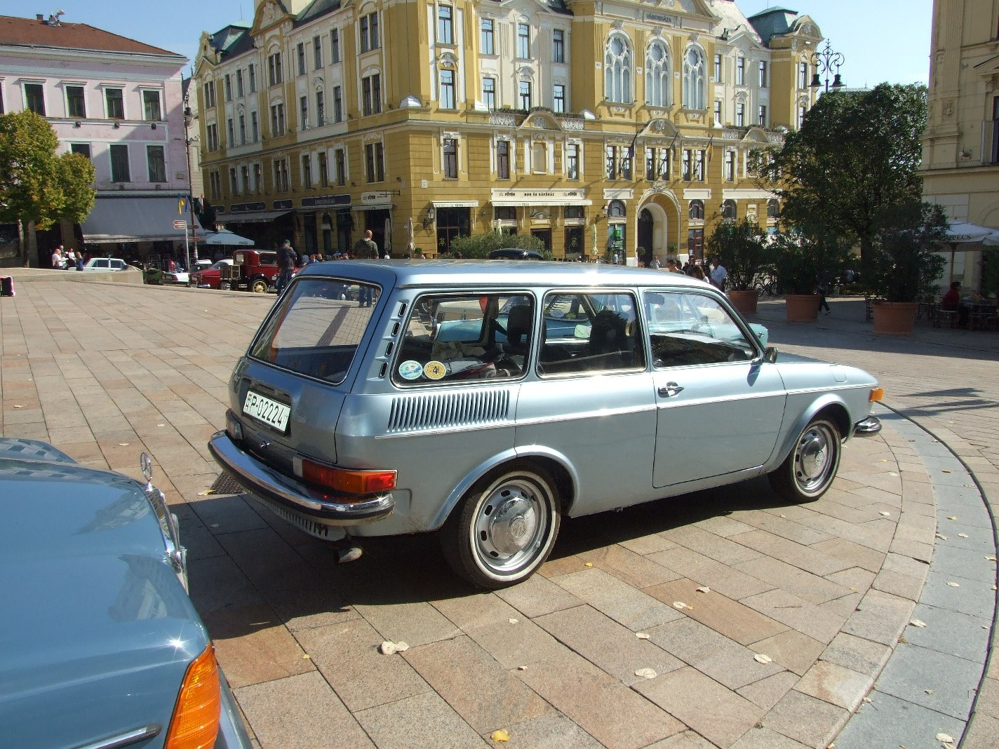 VW 412 Wagon f