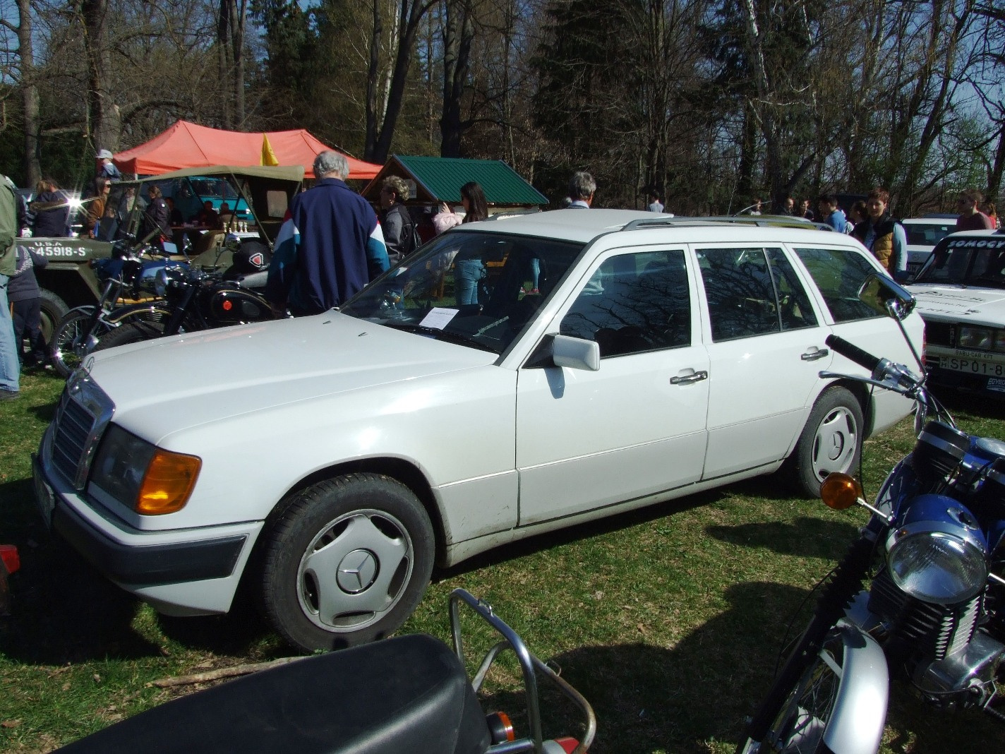 Mercedes W124 250TD a