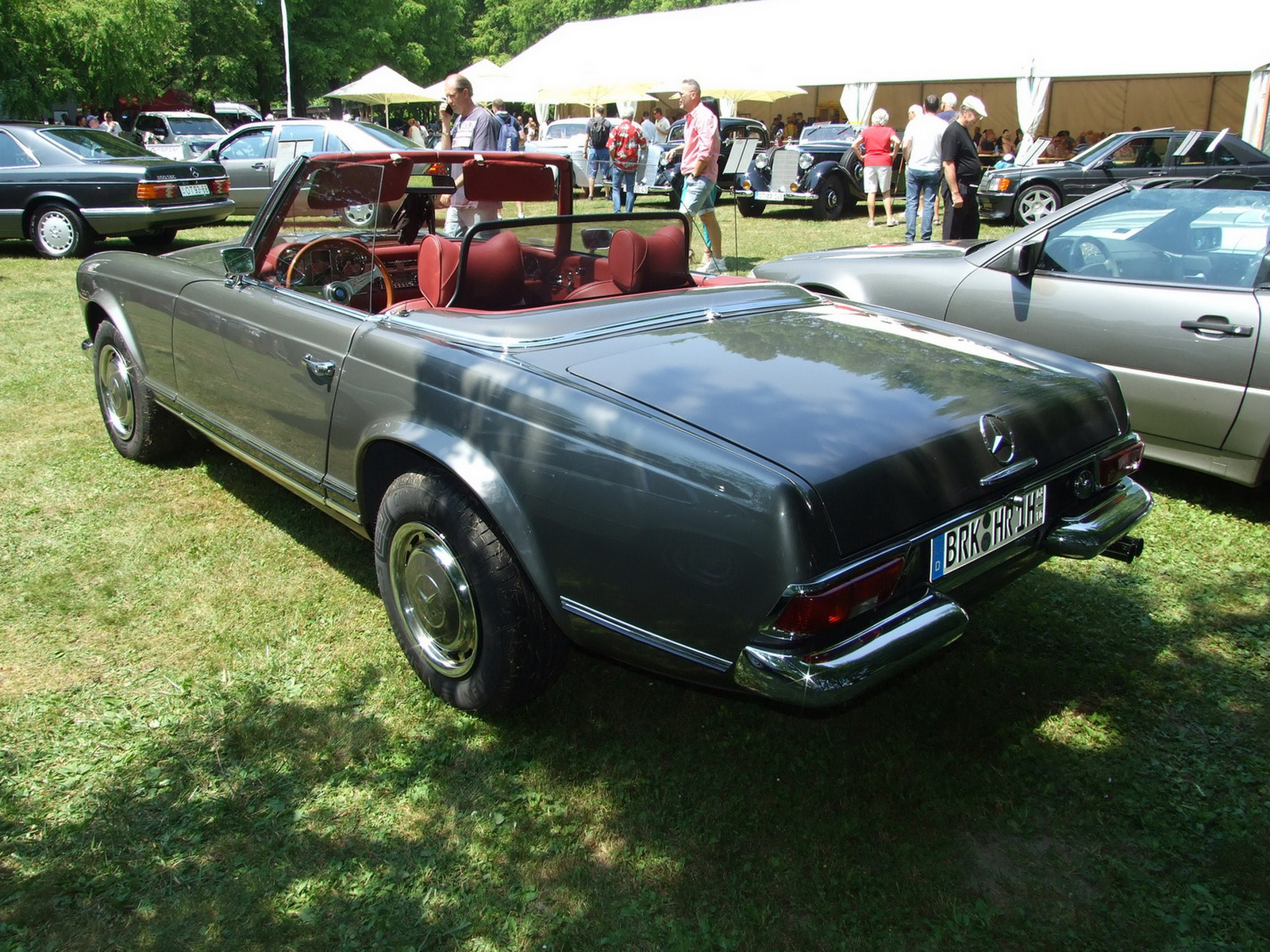 Mercedes W113 280SL 2b