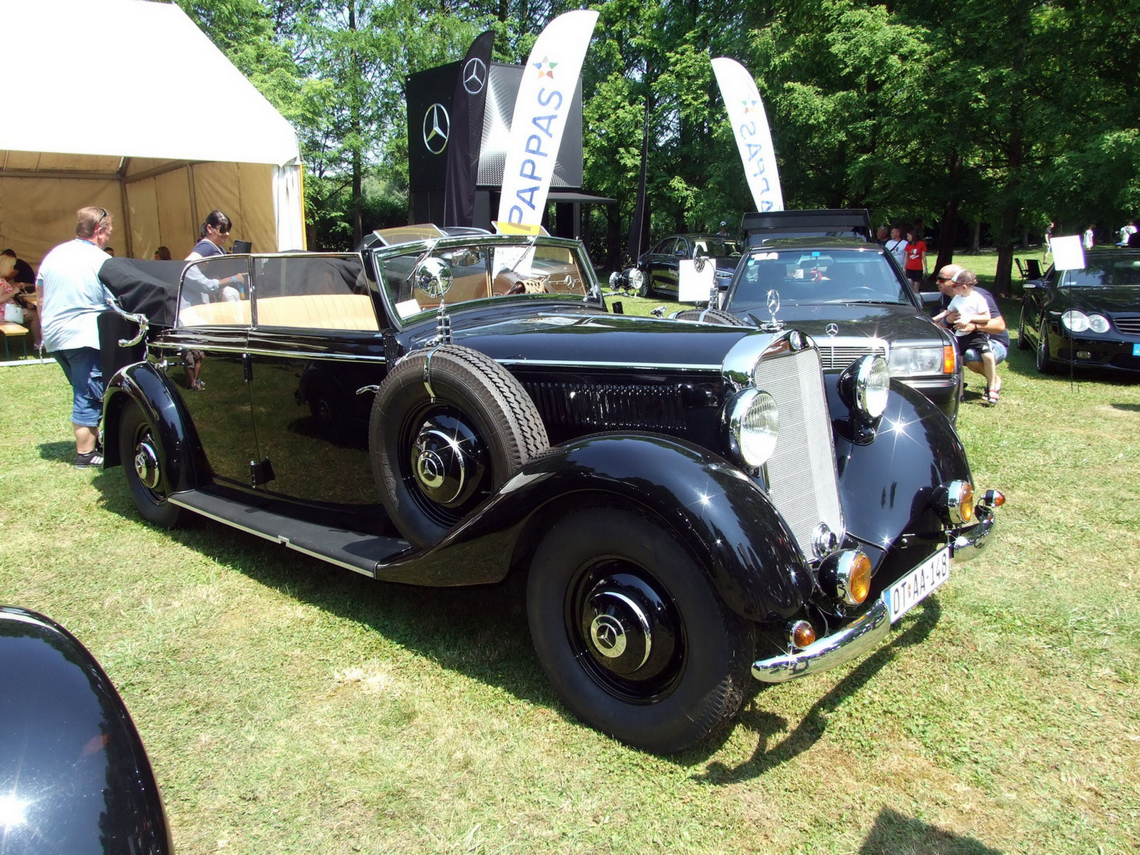 Mercedes W143 230D Cabriolet a