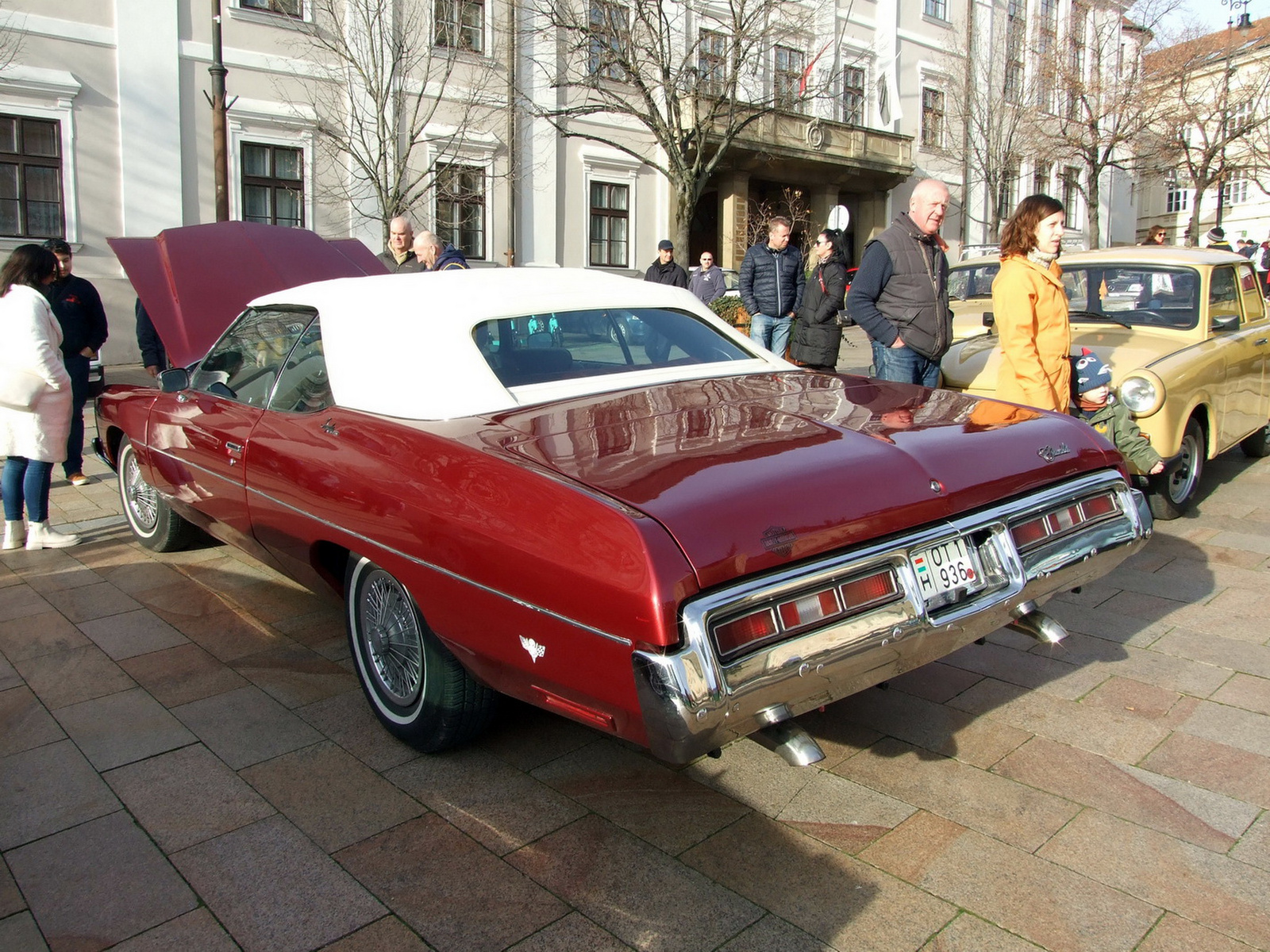 Chevrolet Impala Custom b