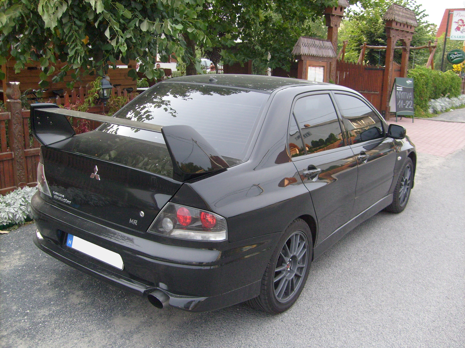 02 Mitsubishi Lancer Evolution 9 MR-Edition