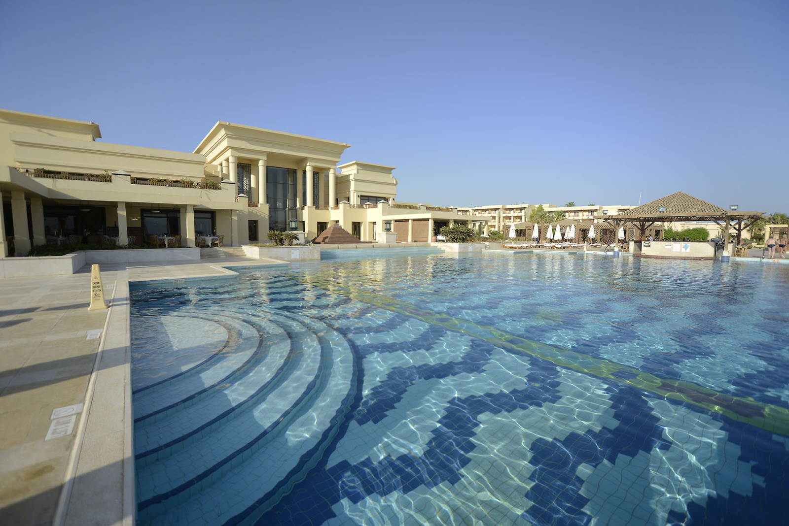 Sheraton Abu Soma pool