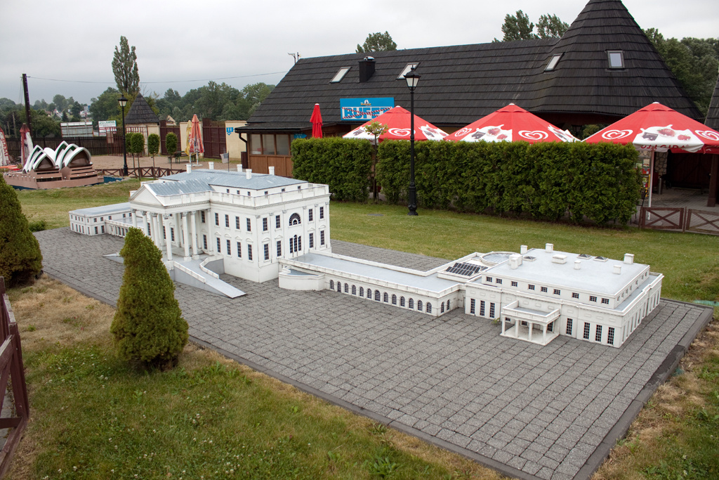 Inwałd miniatűr park 10939