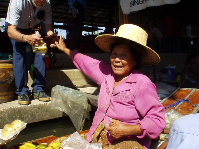 Flooting Market