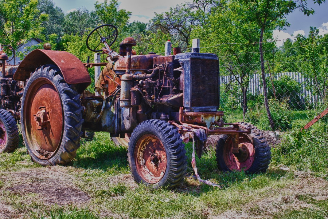 Old Tractor HDR
