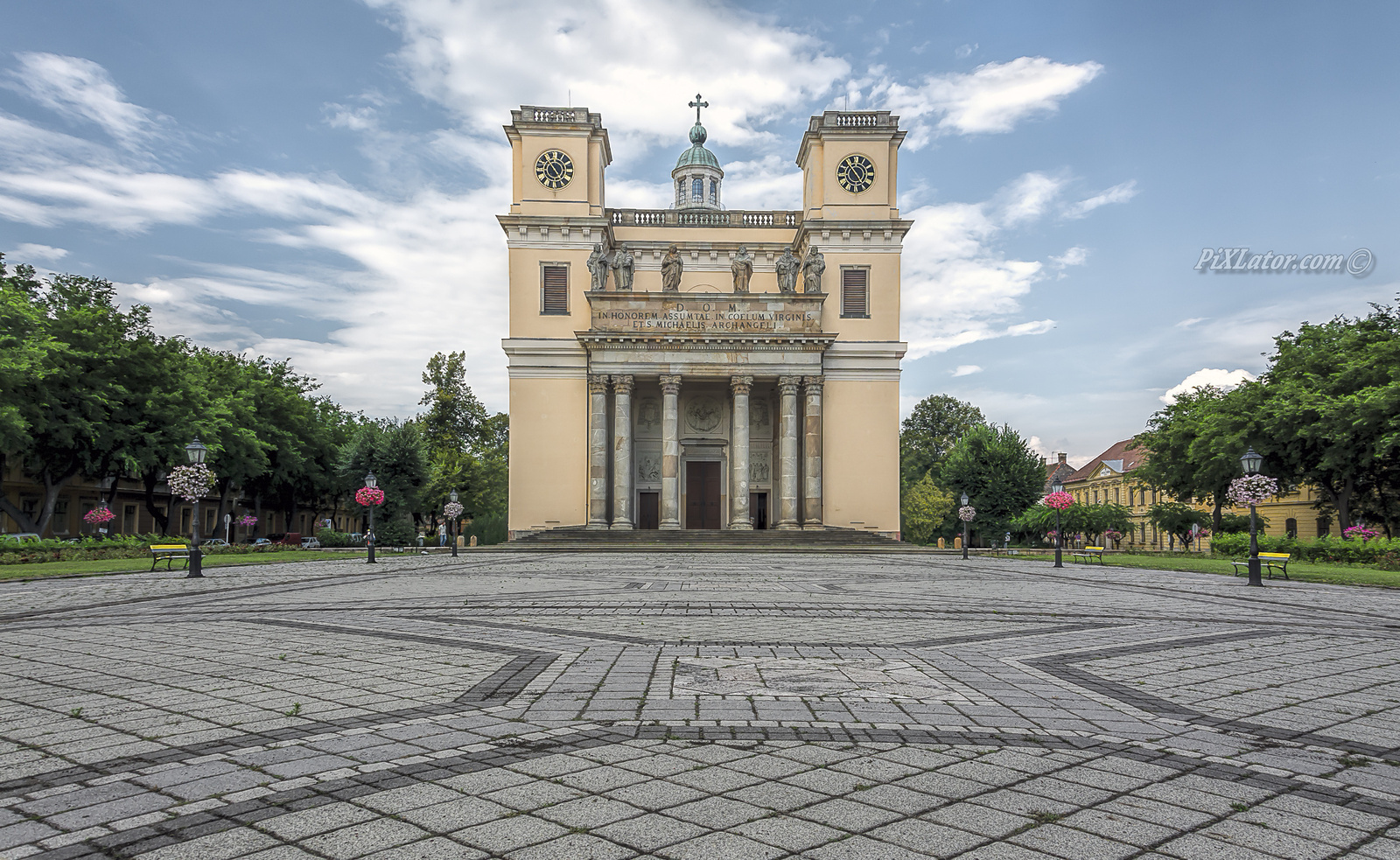 Nagyboldogasszony-székesegyház, Vác