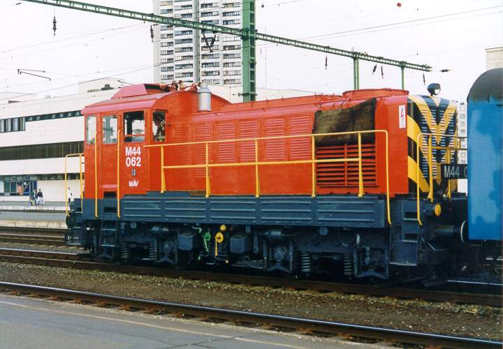 m44062szolnok1999