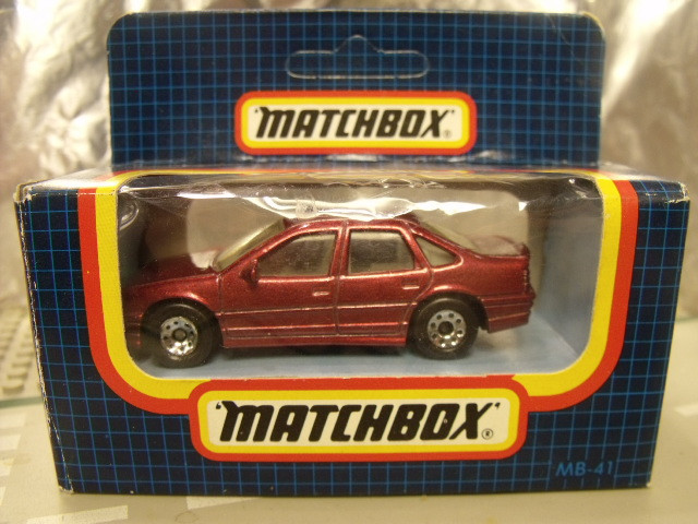 Vauxhall Vectra - Opel Vectra Matchbox (8)