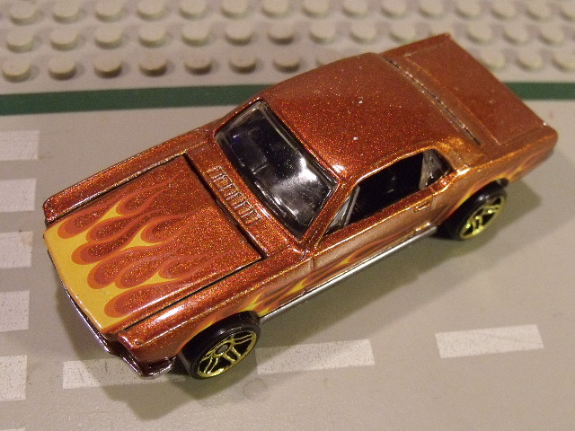 Ford Mustang HW barna (3)