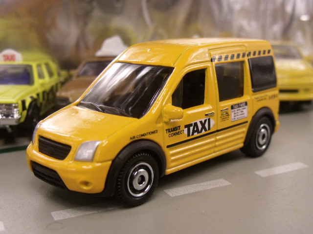 Ford Transit Connect Taxi MB sárga