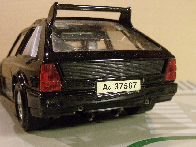 Lancia Delta S4 Bburago 1-24 (7)