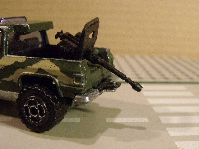 Majorette Chevy military blazer (9)