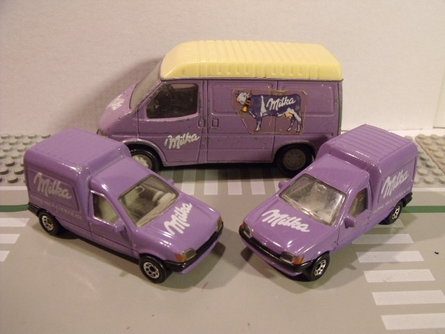 Matchbox Ford Milka Team (2)